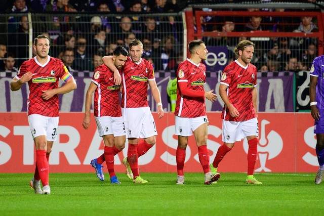 约基奇32+16+16库里20分 掘金逆转勇士3连胜